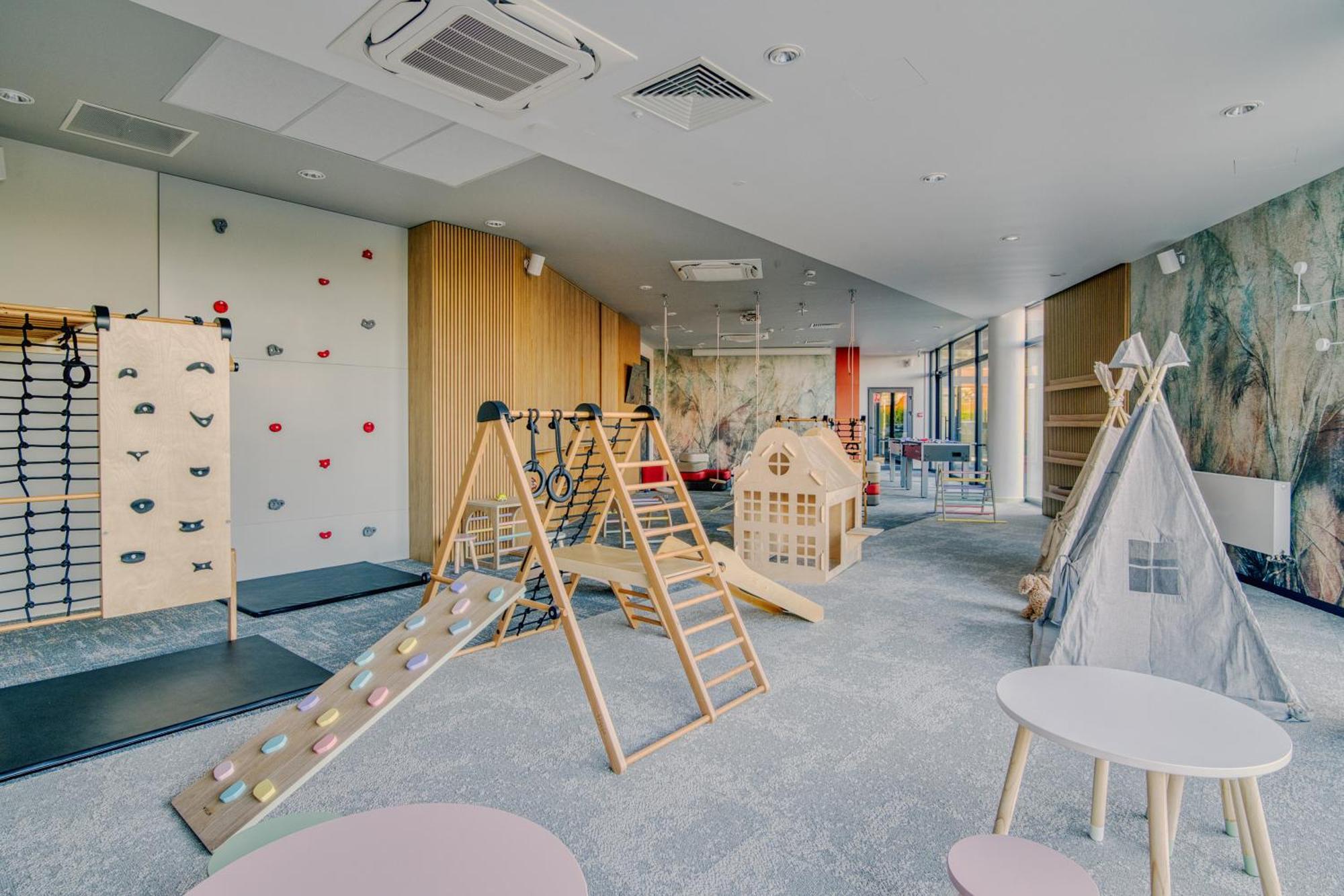 Apartamenty Premium N11 Mikolajki - Destigo Hotels Екстериор снимка